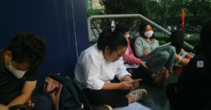 Read more about the article 12 chi nhánh phục vụ hành chính công ở Hà Nội không nhận xếp số trực tiếp