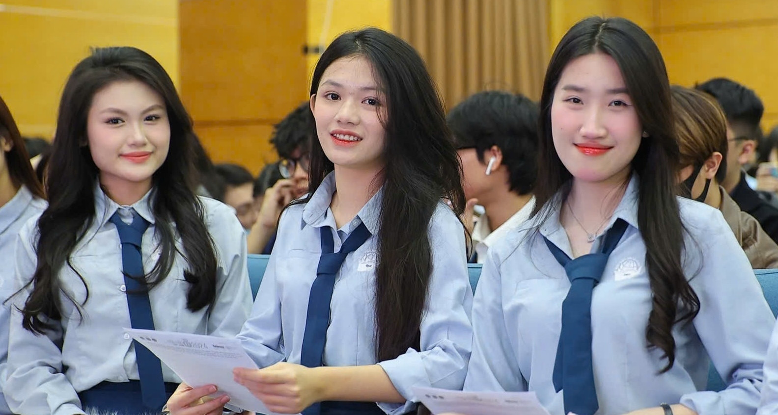 Read more about the article Học viện Ngoại giao công bố không tăng học phí, cao nhất 4,5 triệu đồng/tháng