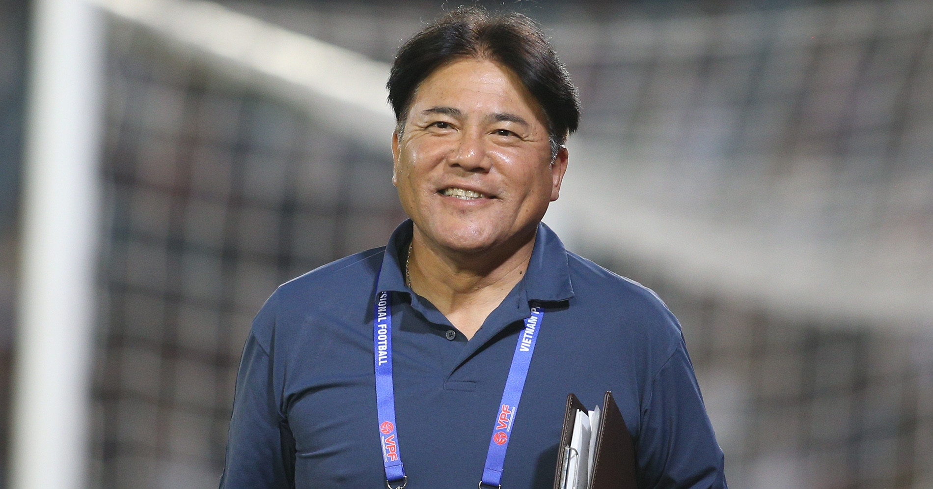 You are currently viewing Thắng CAHN nuôi hi vọng vô địch, HLV Hà Nội FC nói gì?