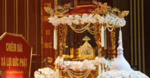 Read more about the article Thay đổi thời gian cung rước xá lợi Đức Phật từ Yên Tử về Hưng Yên