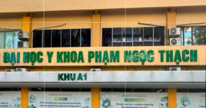 Read more about the article Thay hiệu trưởng Trường Đại học Y khoa Phạm Ngọc Thạch