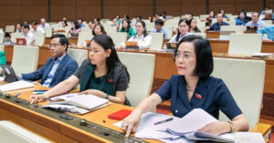 Read more about the article Thêm 44.000 tỷ đồng cho hàng trăm nghìn công chức, viên chức rời bộ máy