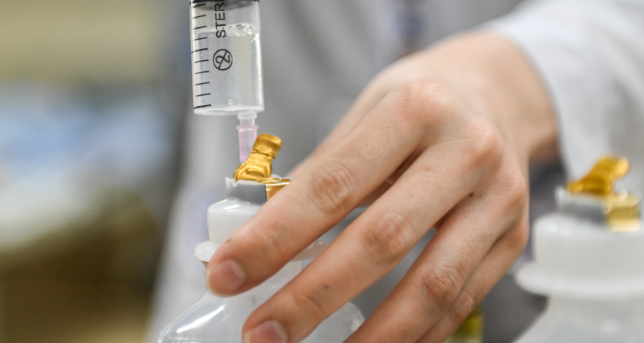 You are currently viewing Công dụng, mức giá loại thuốc tiêm dưới da chữa 15 bệnh ung thư