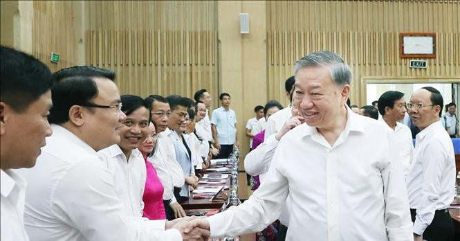 You are currently viewing Tổng Bí thư Tô Lâm thăm và làm việc tại tỉnh Nghệ An