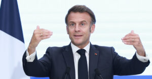 Read more about the article Pháp sẽ hỗ trợ Việt Nam đào tạo nhân tài