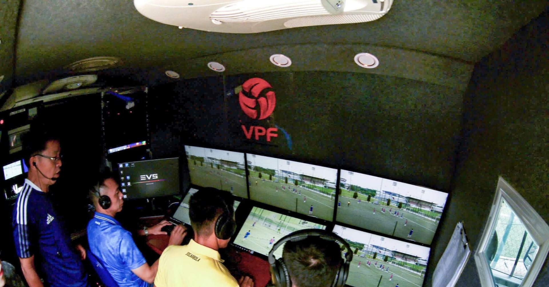 You are currently viewing Trọng tài VAR ‘chạy nước rút’, tăng viện cho V-League