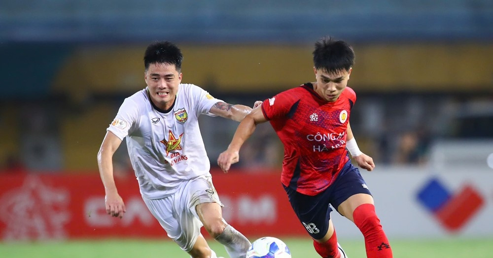 You are currently viewing Kết quả bóng đá CAHN vs Hà Tĩnh