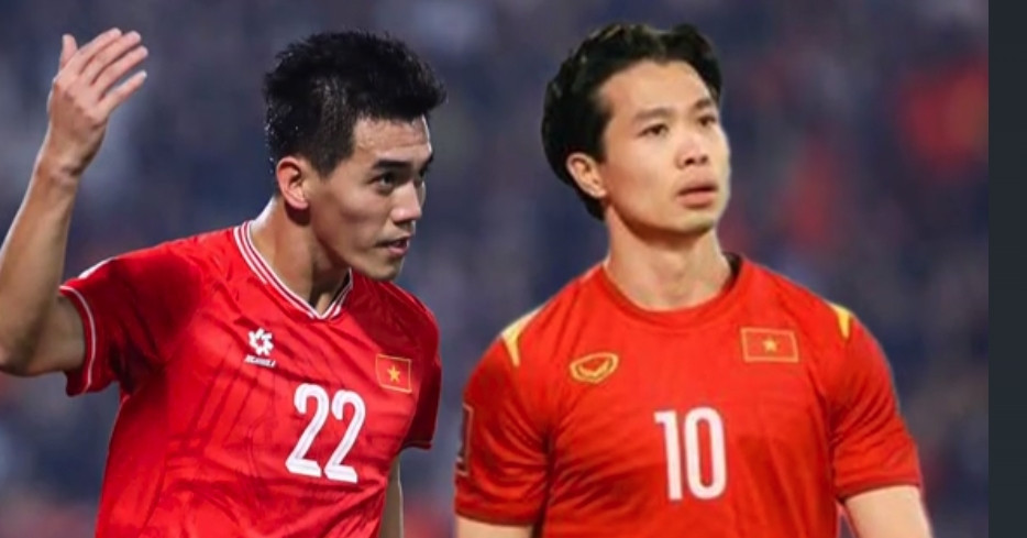 Read more about the article Tuyển Việt Nam vs Malaysia, Công Phượng gánh cho Tiến Linh