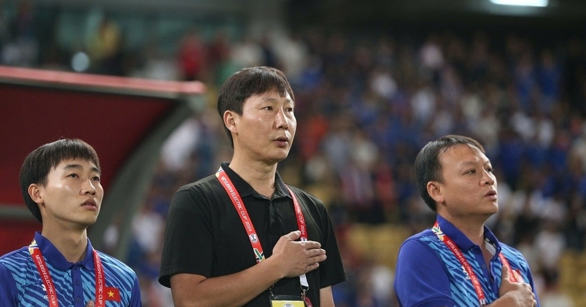 You are currently viewing HLV Kim Sang Sik cần làm gì để thắng Malaysia?