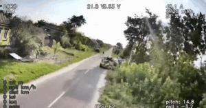 Read more about the article UAV cáp quang Nga lộ ‘tử huyệt’, Ukraine ‘bắt bài’ để phản đòn