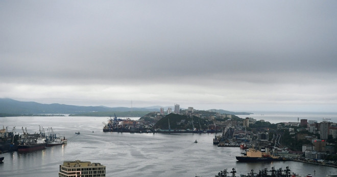 Read more about the article Ukraine tấn công cách biên giới gần 7.000km, ông Putin ủng hộ gặp ông Zelensky