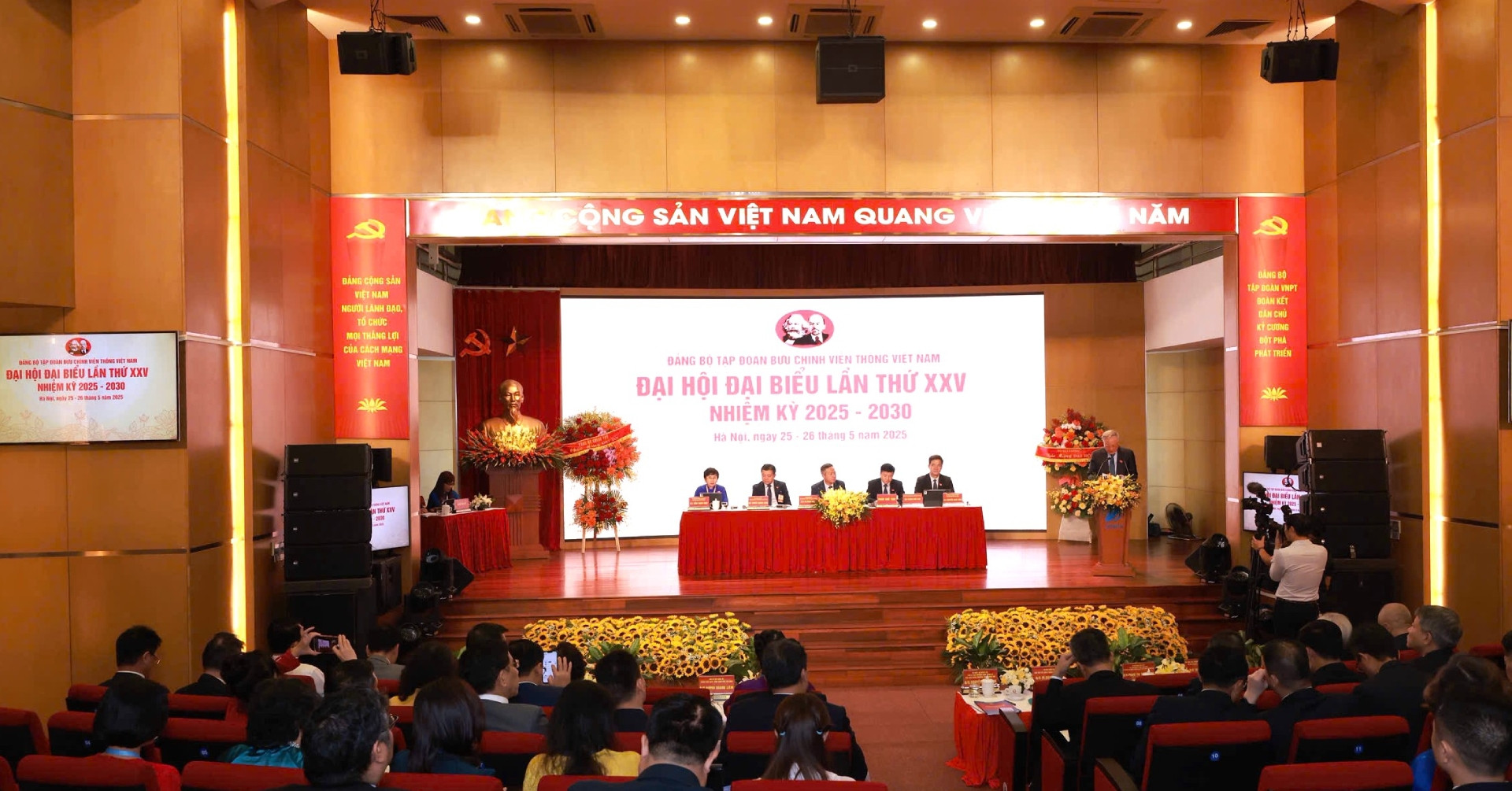 You are currently viewing VNPT nỗ lực vươn mình trong kỷ nguyên số