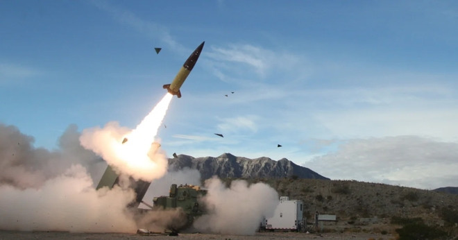 You are currently viewing Vũ khí cấp cho Kiev được gỡ rào, Ba Lan muốn kiếm ‘nhiều tiền’ từ Ukraine