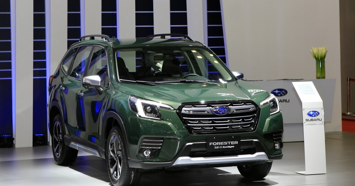 You are currently viewing Xe gầm cao bán chạy tiếp tục giảm giá ‘kịch sàn’ tới cả trăm triệu trong tháng 5