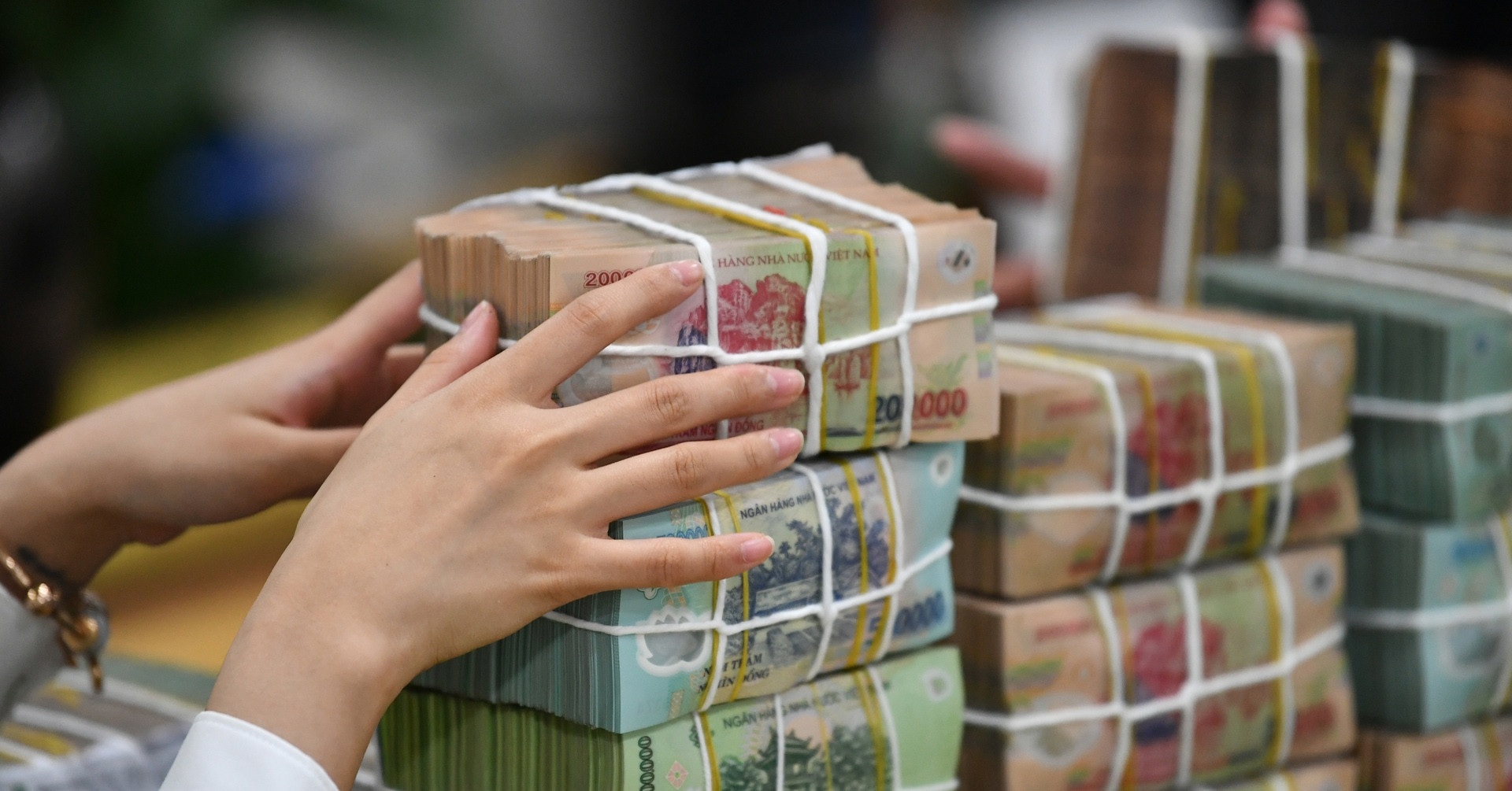 Read more about the article Ba nhà băng kỳ hạn dài cao nhất