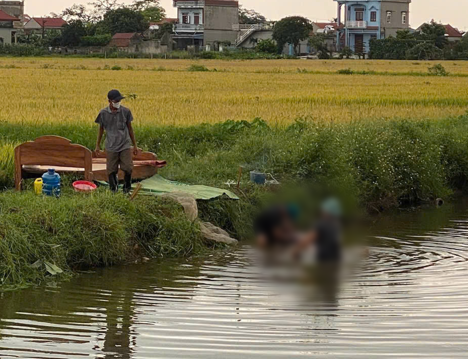 Read more about the article Người đàn ông mất liên lạc với gia đình, khi được tìm thấy đã tử vong dưới mương