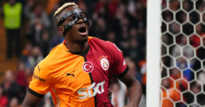 Read more about the article MU chốt Osimhen, Ten Hag cứu Garnacho