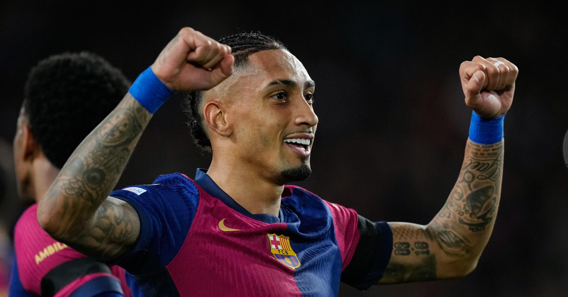 You are currently viewing MU mua Raphinha, Liverpool ký Isak