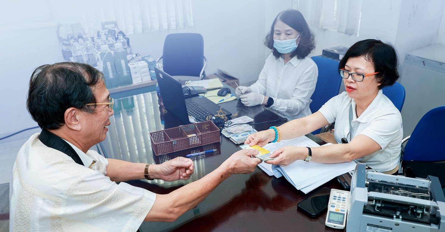 Read more about the article Từ 1/7, đóng BHXH 15 năm về già có lương hưu, 70 tuổi nhận trợ cấp hàng tháng
