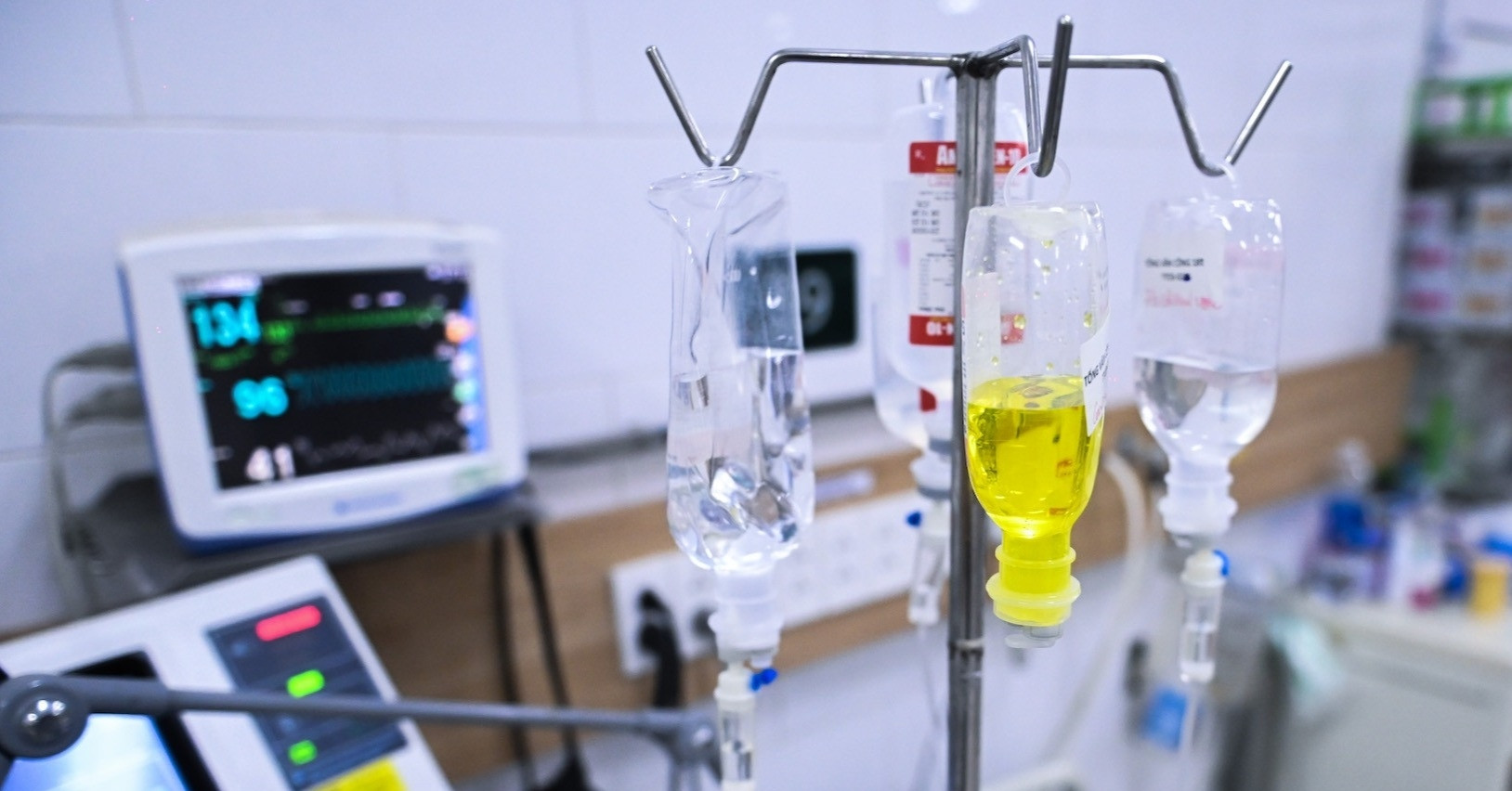 You are currently viewing 7 người cấp cứu vì nắng nóng cao điểm, 1 ca nguy kịch phải thở máy