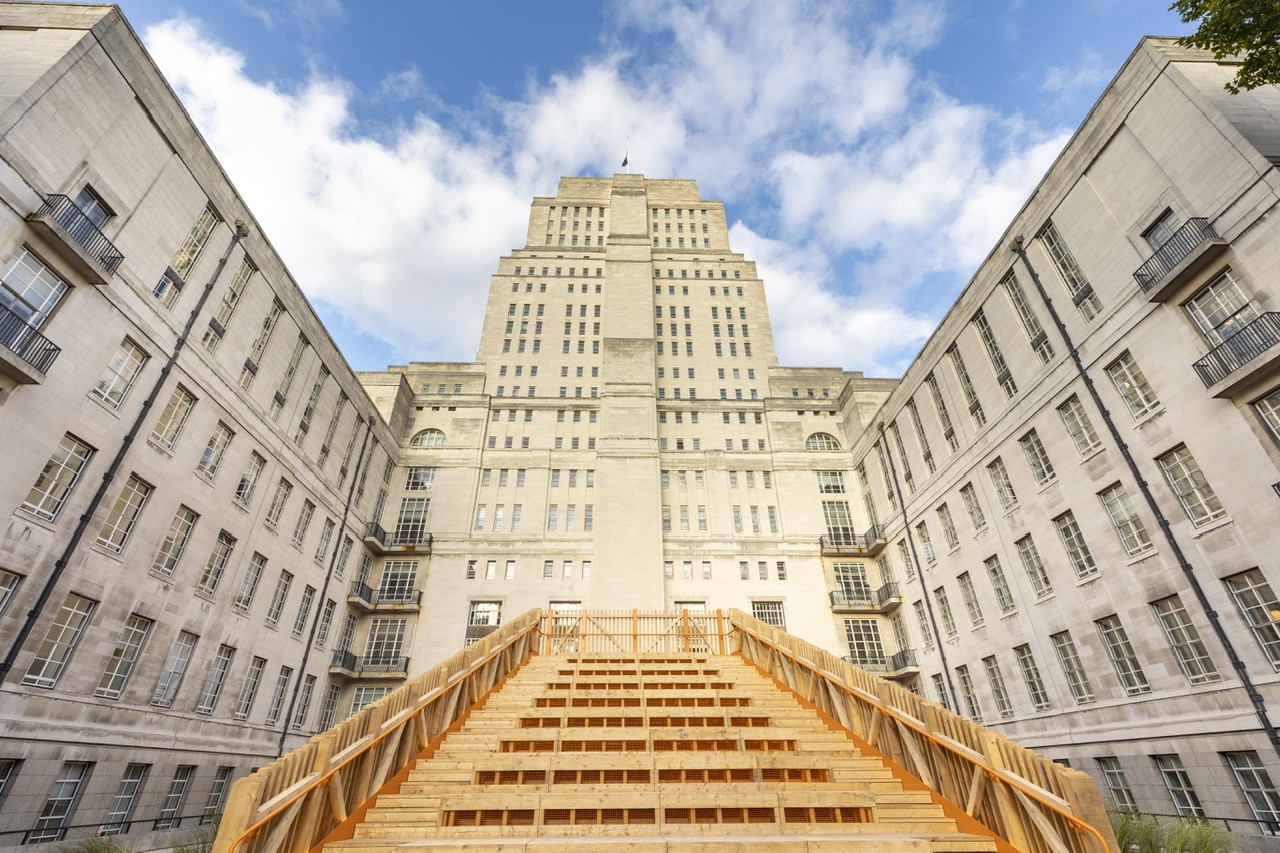 You are currently viewing Cử nhân Đại học London được tích hợp chứng chỉ ACCA trong một lộ trình học