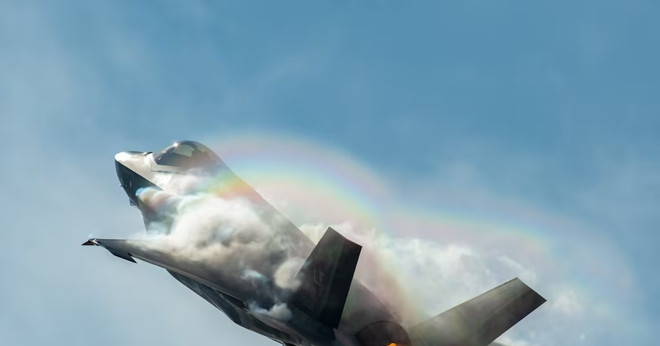 Read more about the article Anh muốn sở hữu tiêm kích tàng hình F-35 của Mỹ để đối phó với Nga 