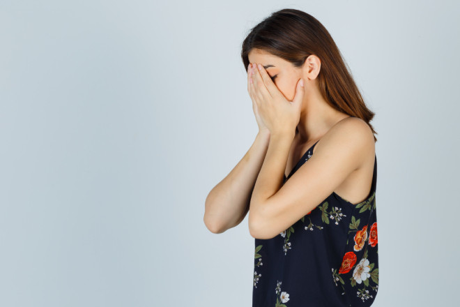 Read more about the article Ngoại tình với anh trai của bạn thân, tôi tự dằn vặt nhưng không thể thoát ra