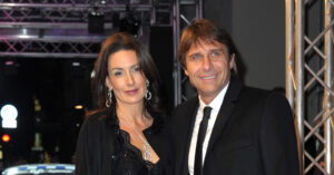 Read more about the article Tình yêu lãng mạn sau vinh quang rực rỡ