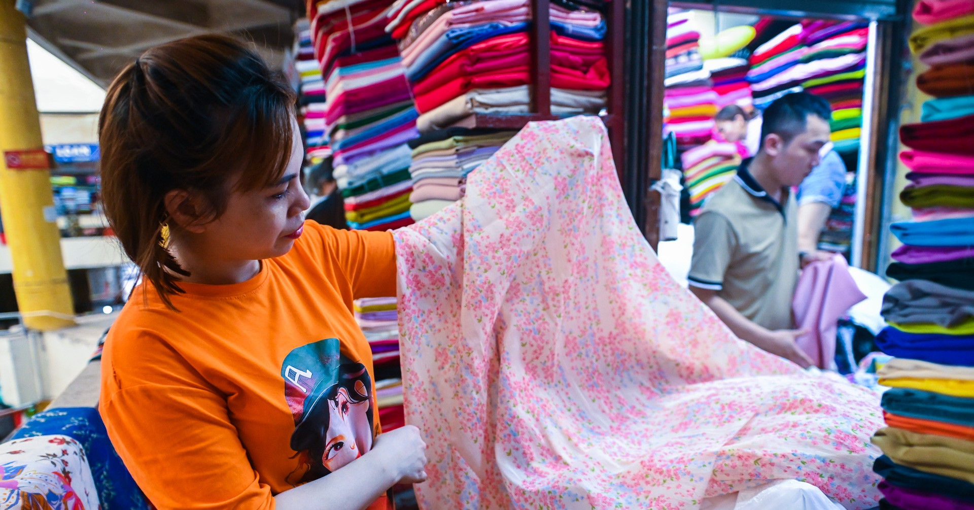 You are currently viewing Áp dụng thuế điện tử – liệu thu có bù nổi chi?