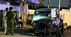 Read more about the article Bất ngờ về ô tô điên tông 2 người chết ở TPHCM