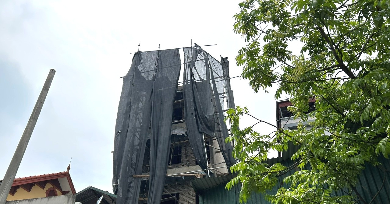 You are currently viewing Dân bớt tốn tiền, chặn tiêu cực ‘cò giấy phép’