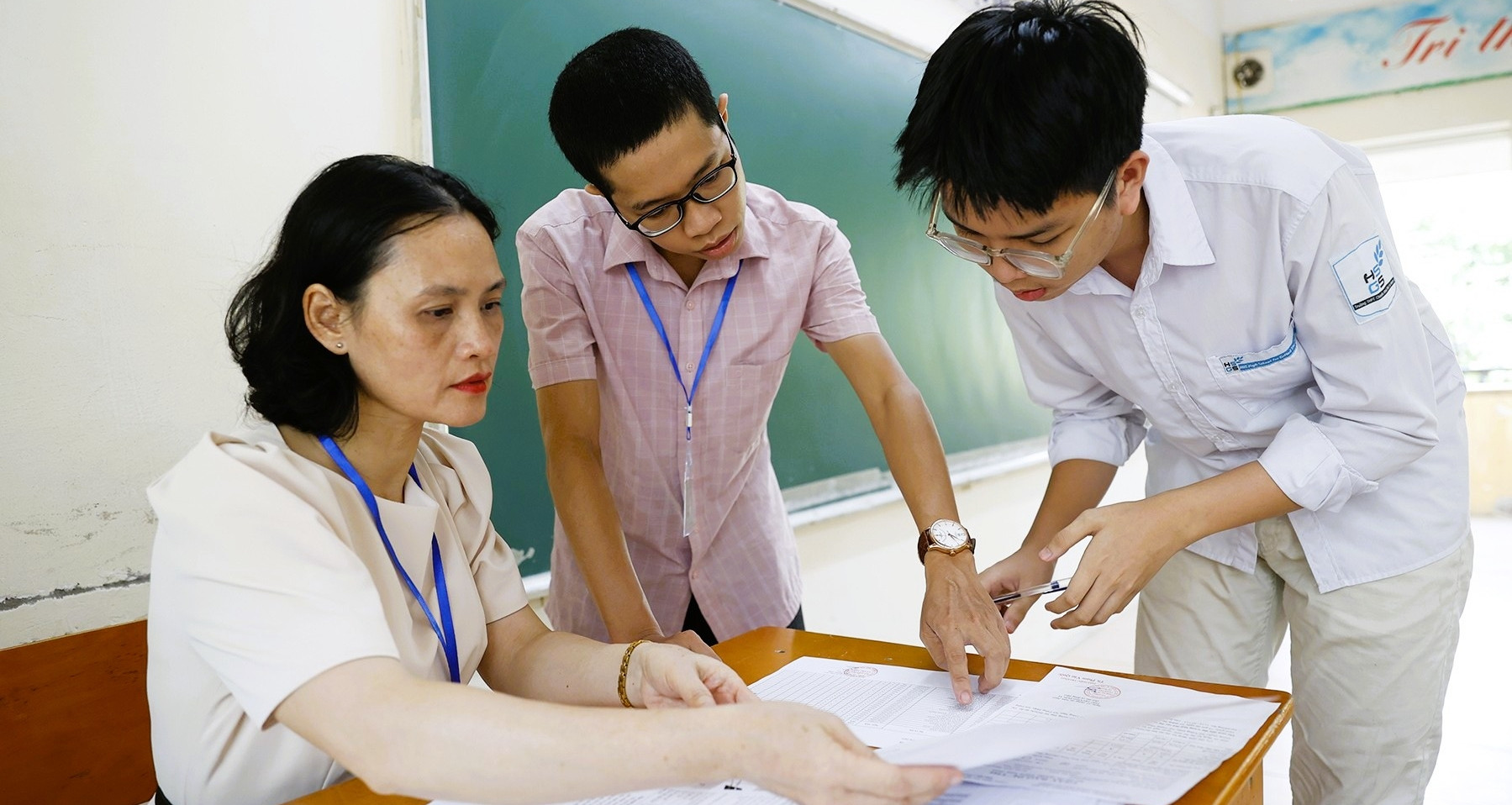You are currently viewing Xử lý nghiêm việc xuất hiện thông tin lọt đề thi tốt nghiệp THPT
