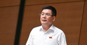 Read more about the article Một bộ phận cán bộ biến chất tiếp tay cho hàng giả