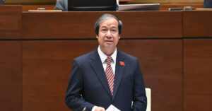 Read more about the article Giáo viên mầm non lương thấp, áp lực và vất vả nhất