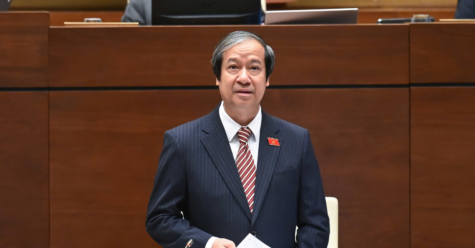 You are currently viewing Giáo viên mầm non lương thấp, áp lực và vất vả nhất