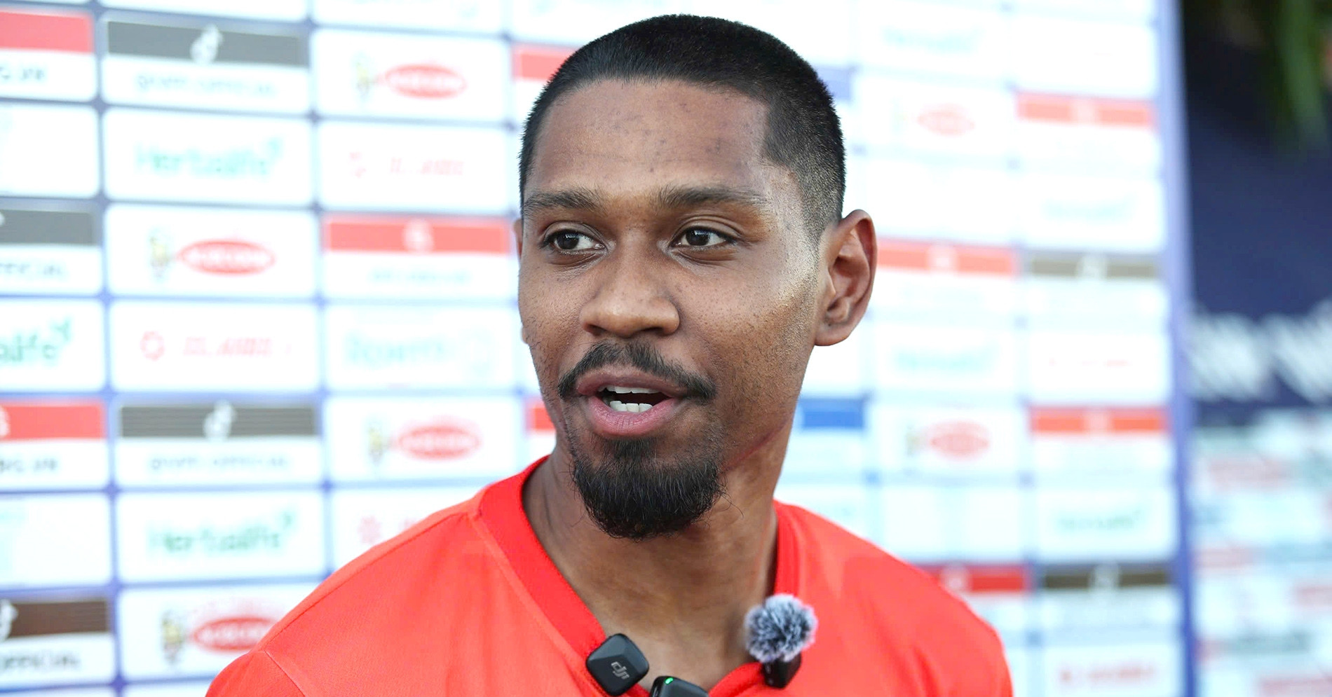 You are currently viewing Cao Quang Vinh phấn khích vì được khoác áo tuyển Việt Nam