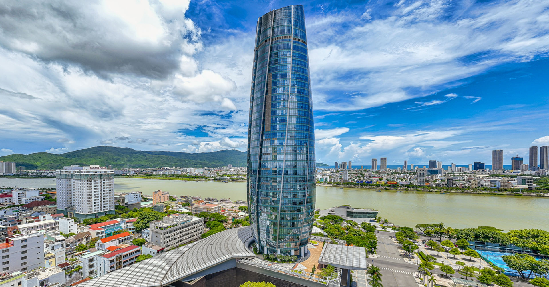 You are currently viewing Chi tiết tên gọi, trụ sở 94 phường, xã, đặc khu của TP Đà Nẵng