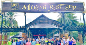 Read more about the article Chuyến du lịch đặc biệt của những đứa trẻ là ‘con nuôi’ bệnh viện