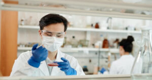 Read more about the article Chuyên gia, doanh nhân xuất sắc, luật sư giỏi được vào công chức không cần thi