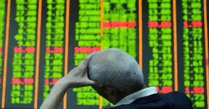 Read more about the article Cụ bà hơn 100 tuổi chơi chứng khoán, hé lộ bí kíp ‘trường tồn’ trên sàn