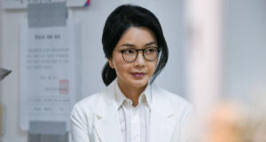 Read more about the article Cựu đệ nhất phu nhân Hàn Quốc có thể sắp bị thu hồi bằng vì nghi vấn đạo văn