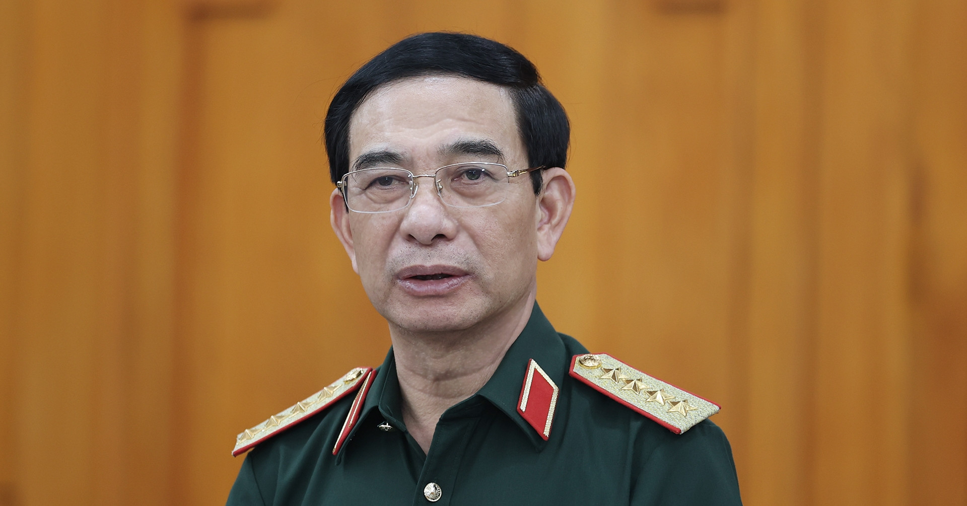 You are currently viewing Bộ trưởng Quốc phòng lý giải công chức Ban Chỉ huy quân sự xã không phải sĩ quan