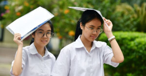 Read more about the article Đề thi môn Văn thi vào lớp 10 tỉnh Nghệ An năm 2025