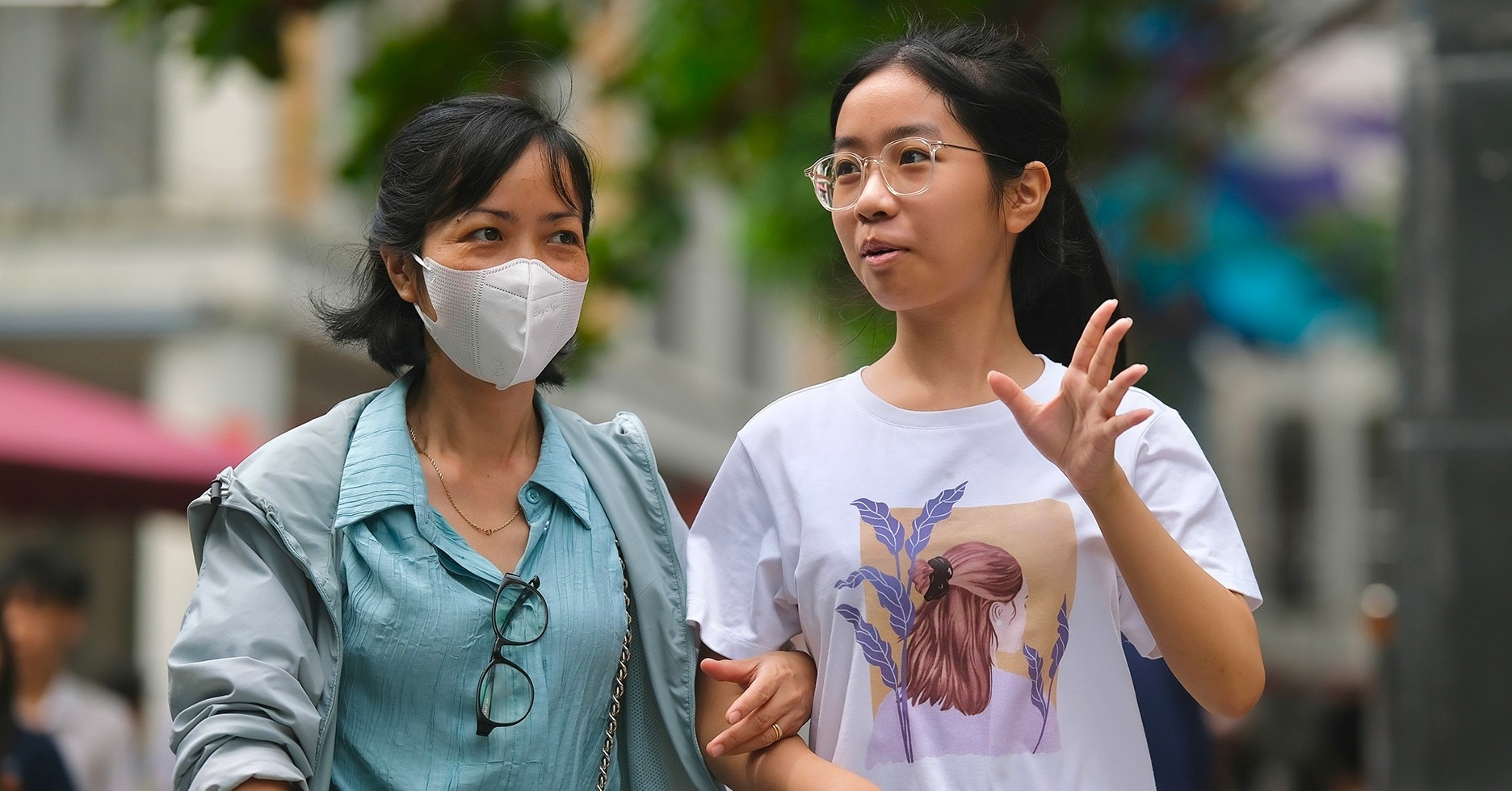 You are currently viewing Đề thi chuyên Văn vào lớp 10 tại Hà Nội năm 2025 chính thức