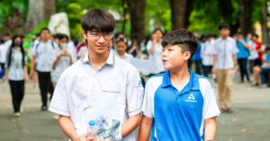 Read more about the article Đề thi môn Toán lớp 10 Hà Nội 2025 gắn với thực tế, dễ đạt điểm 7 trở lên