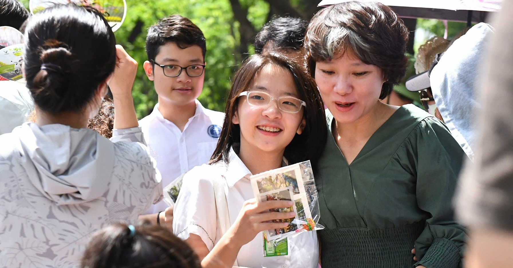 Read more about the article Điểm chuẩn, điểm thi vào lớp 10 Trường THPT Chuyên Ngoại ngữ Hà Nội năm 2025