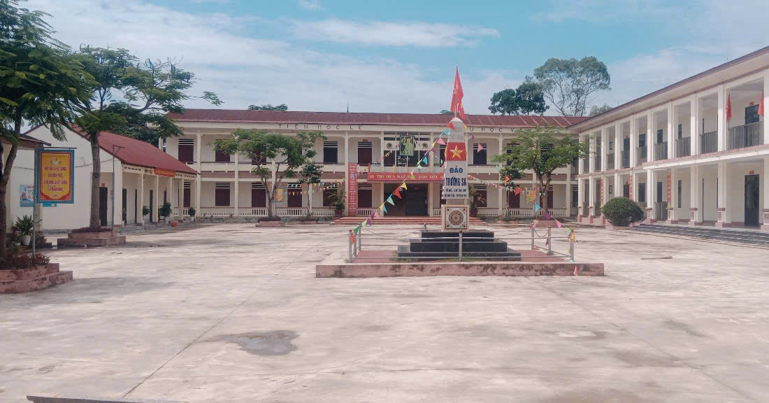 You are currently viewing Đưa con đi khám bệnh, phát hiện thẻ bảo hiểm hết hạn dù đã đóng tiền