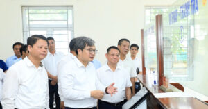 Read more about the article Sẽ đến tận nhà hỗ trợ người già làm thủ tục hành chính