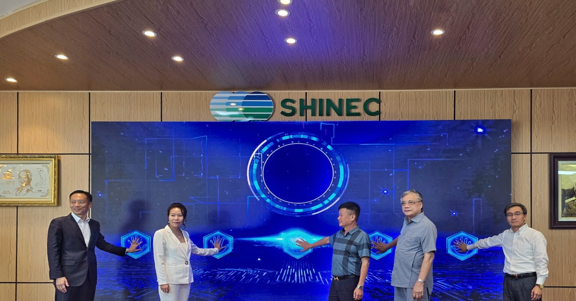 Read more about the article Công bố giải pháp số quản lý phát thải carbon tại KCN Nam Cầu Kiền