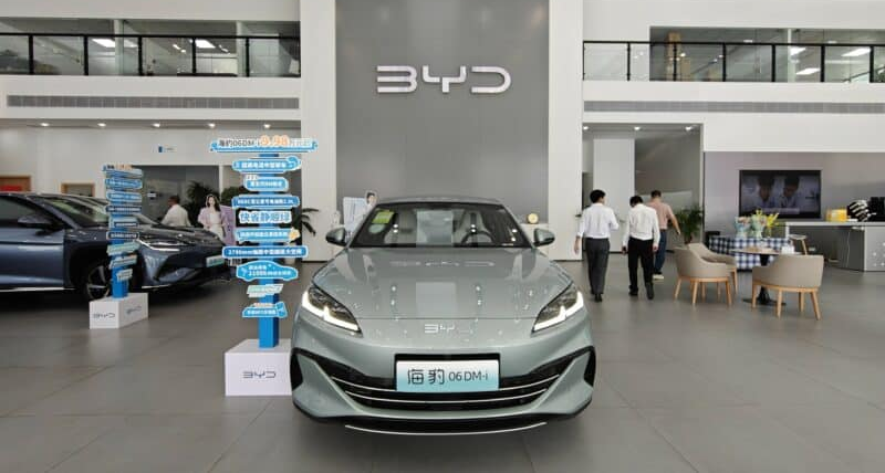 You are currently viewing Thị trường ô tô Trung Quốc dậy sóng